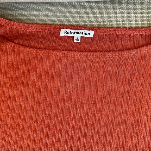 ✨ SALE✨ NEW Reformation Dusk Knit Top - Terracotta - Picture 5 of 6